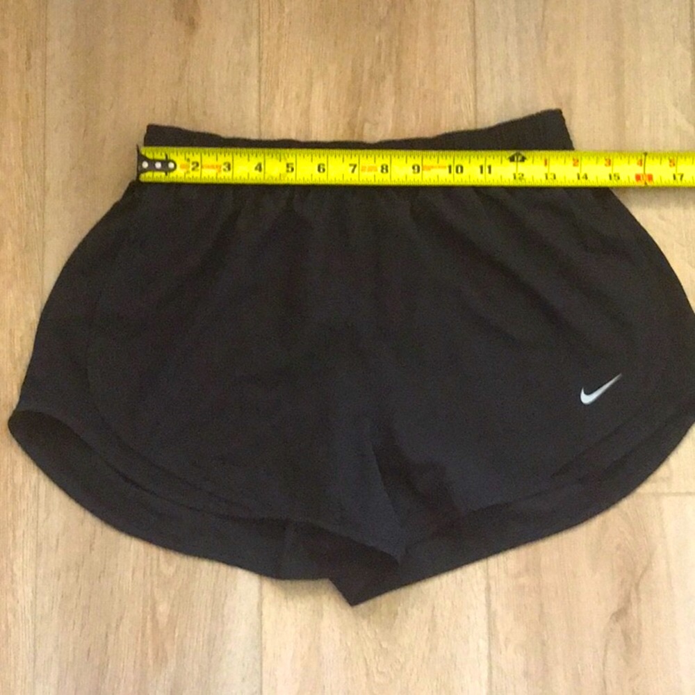 Nike Black Athletic Shorts Lightweight Dry Fit Breathable Design Size Medium - Picture 7 of 14